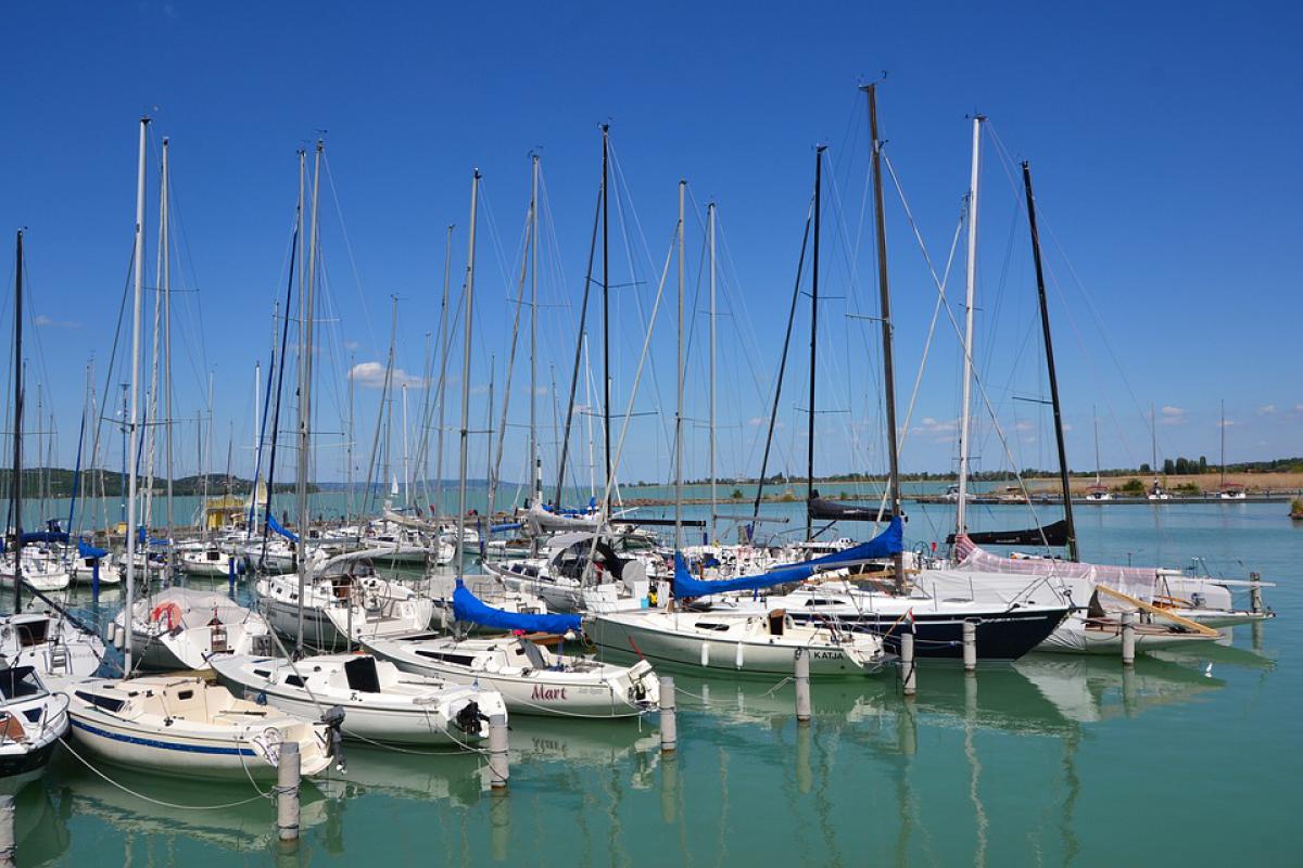 Balatonföldvár - a hajózás és a nyugalom szerelmeseinek